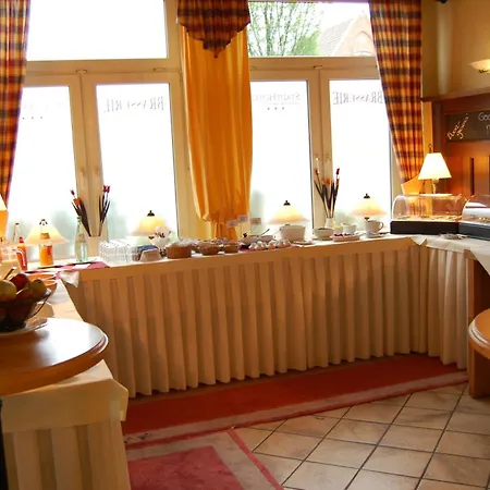 Stadthotel Detmold-3