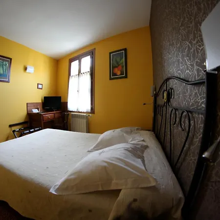 Hotel Rural Cuartamenteru-3