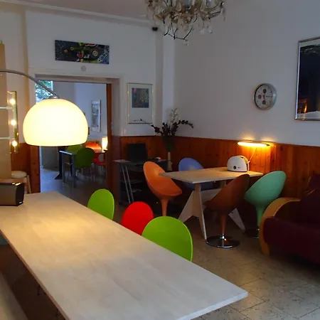 Bicycle Hotel Amsterdam-3