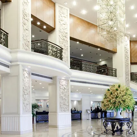 Rosedale Hotel & Suites Guangzhou-3