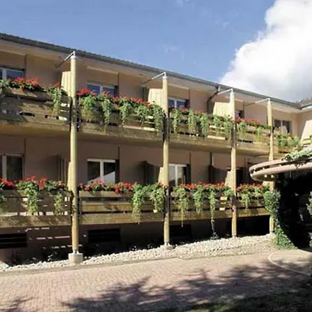 Hotel Les Remparts-3