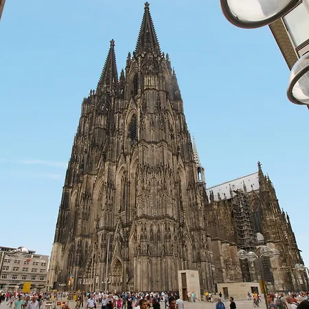 Callas Am Dom-3