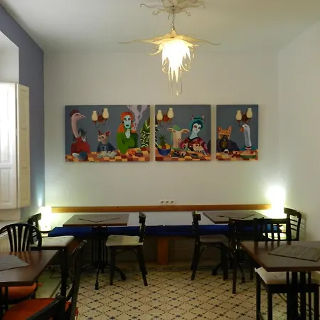 Villa Alicia Guest House-2