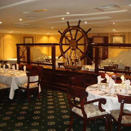 Brandon Hotel Conference & Leisure Centre-3