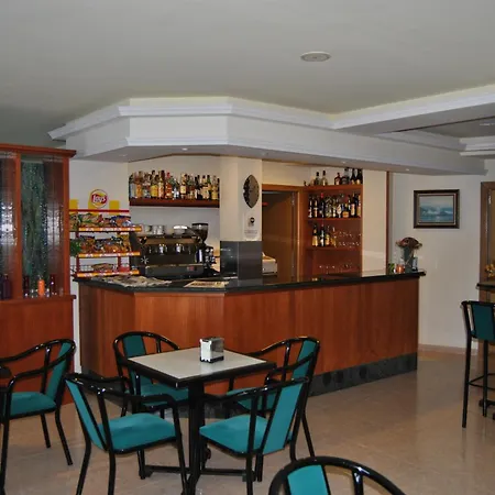 Hotel Cabo Festiñanza-3
