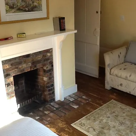 Clarkeston Inn-2