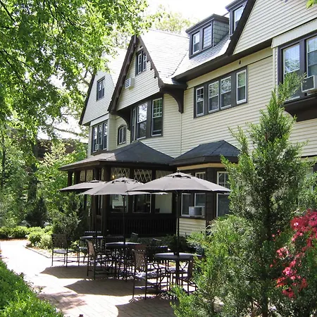 Longwood Inn-2