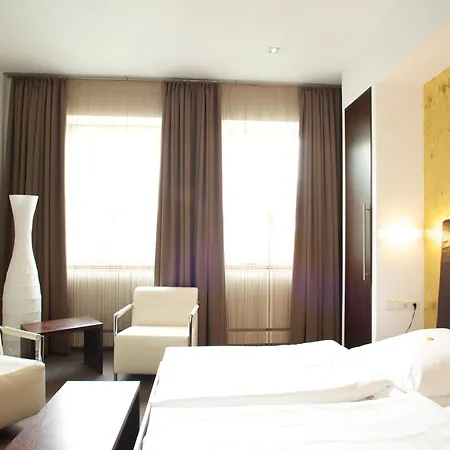 Hotel Zur Wartburg-2