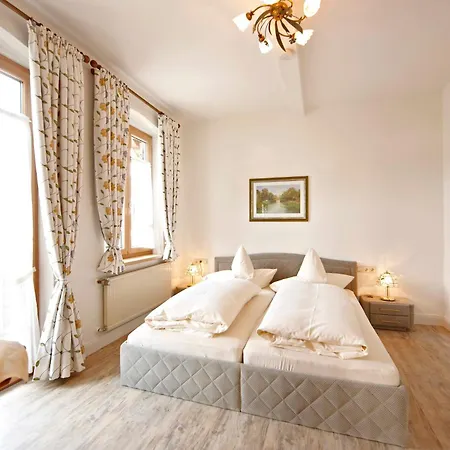 Haus Schweigart-3