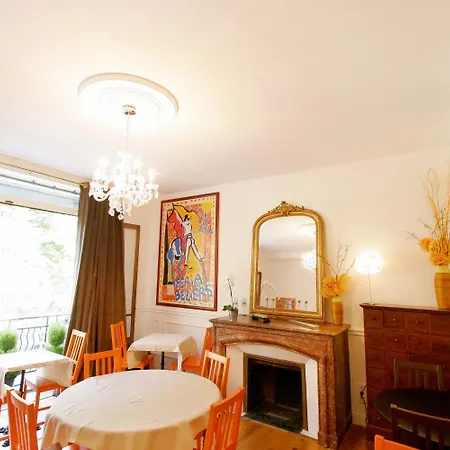 Hôtel Des Poètes avec Garage privé-2