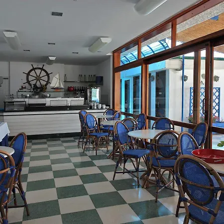 Hotel Bagni Arcobaleno-2