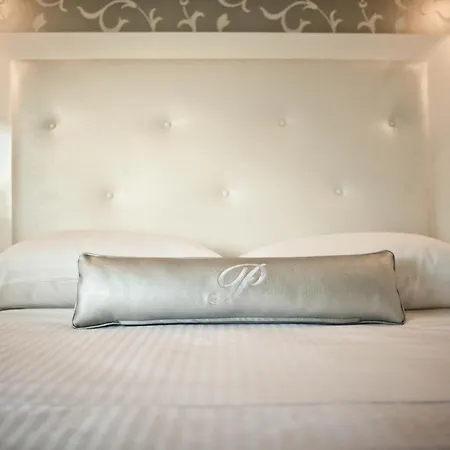 La Pensione Hotel-3