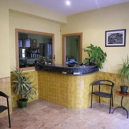 Hostal L'Alba-3