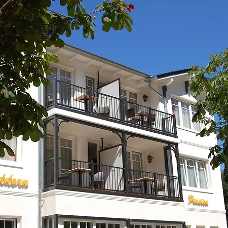 Pension Sanddorn Mit Cafe Carlssons-2