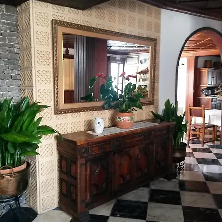 Hostal Cas Bombu-2