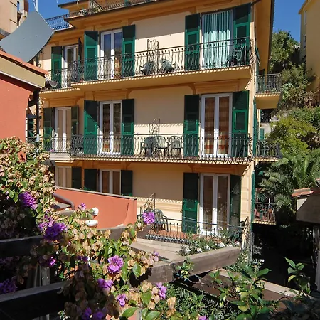 Albergo Degli Amici-3