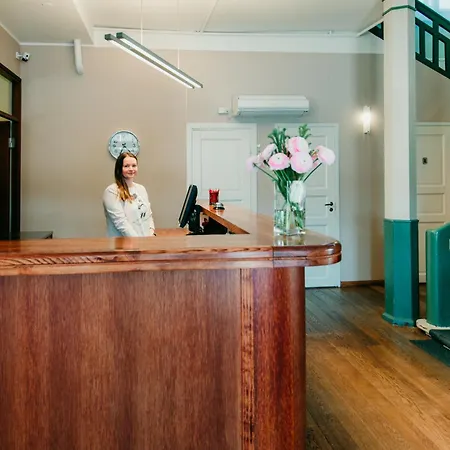 Economy Hotel-3