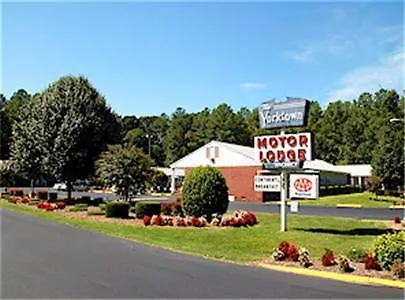 Yorktown Motor Lodge-3