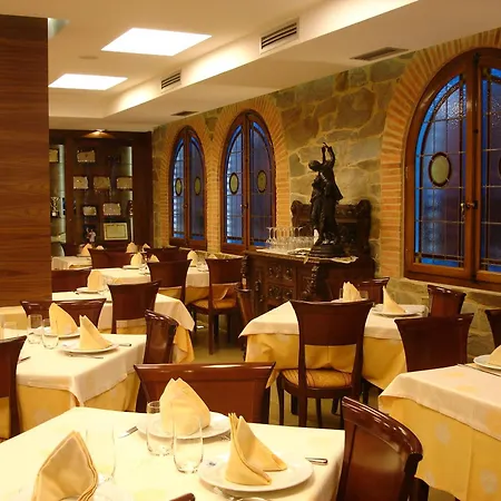 Hotel Restaurante La Peseta-2