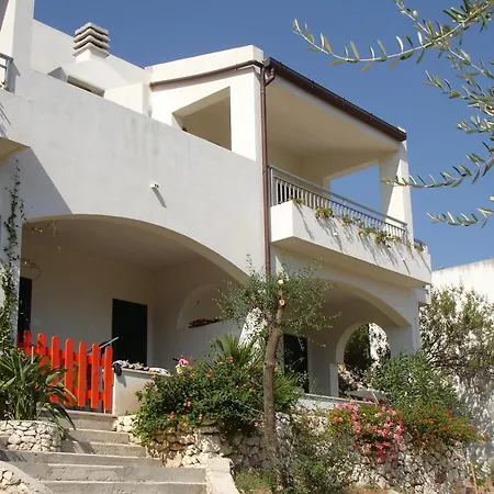 Baia Degli Aranci Suite&Apartments-2