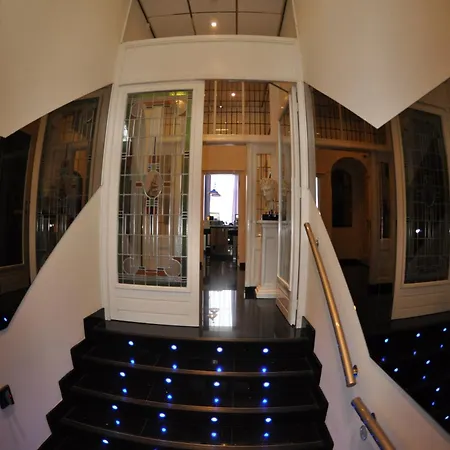 Budget Hotel Le Beau Rivage-3