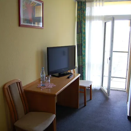 Hotel Johnel-3