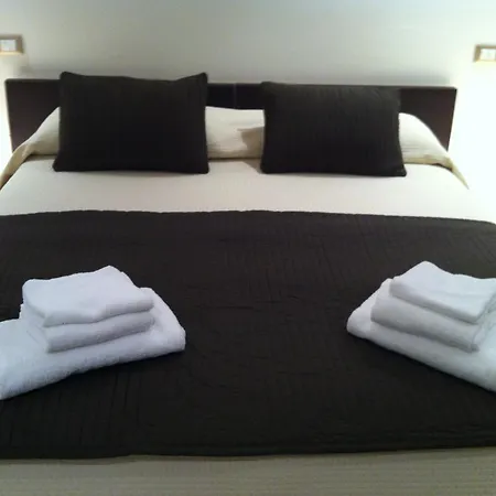 Romeo Design Rooms-3