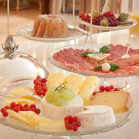 Villa Adolphine-3