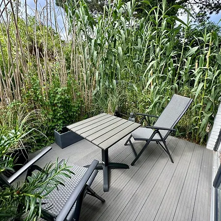 Seaside-Townhouse-2