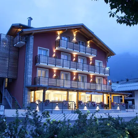 Hotel Gran Vacanze Rooms & Apartments-3