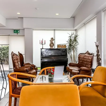 Hotel Columbano-3