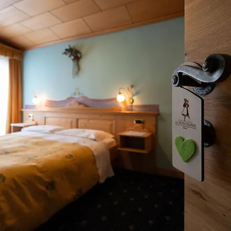 Alpenhotel La Montanara-2