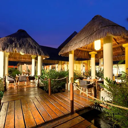 Grand Palladium Select White Sand Resort & Spa-2