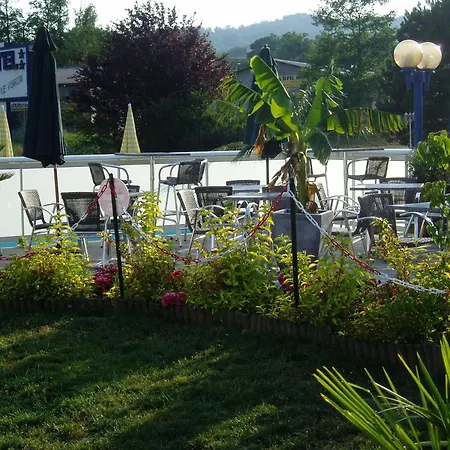 Hotel le Foron-2