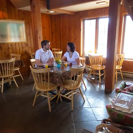 Kandahar Lodge At Whitefish Mountain Resort-3