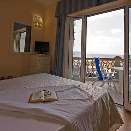 Hotel Ausonia-2