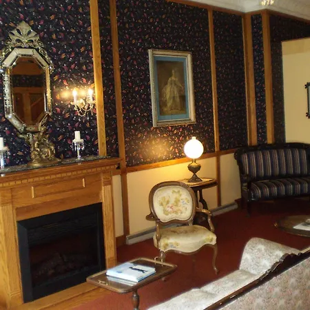 Hotel Millersburg-3