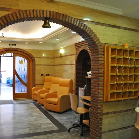 Hostal la Campana-3