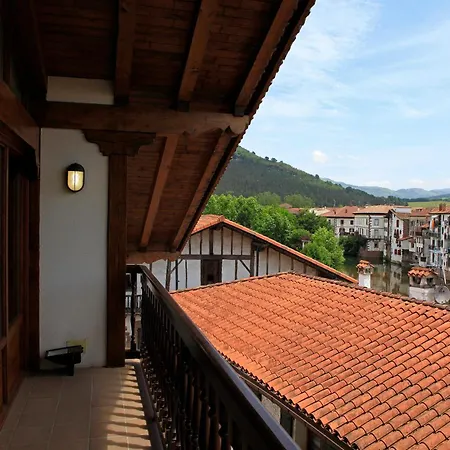 Hostal Antxitonea-2