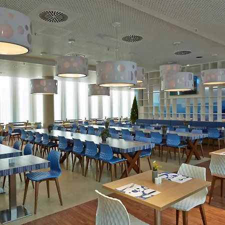 H2 Hotel Muenchen Messe-2