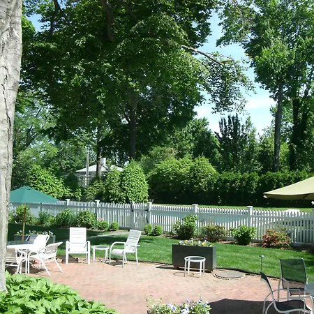 Stanton House Inn-3