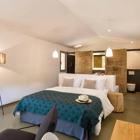 Hotel Les Chambres de Mila Bonifacio-3