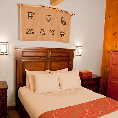 Dude Rancher Lodge-2