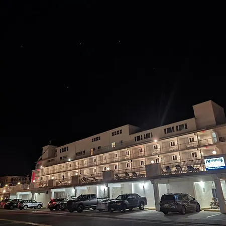 Admiral Resort Motel-2
