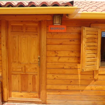 Hostal Gran Avenida-3
