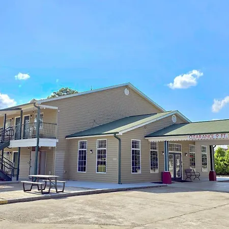 Garden Inn And Suites Near Callaway Gardens Pine Mountain-3