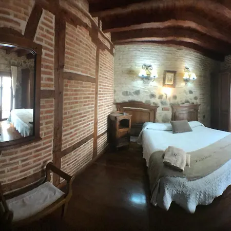 Hospederia Casa De Cisneros-2