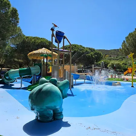Camping Lacona Pineta-2