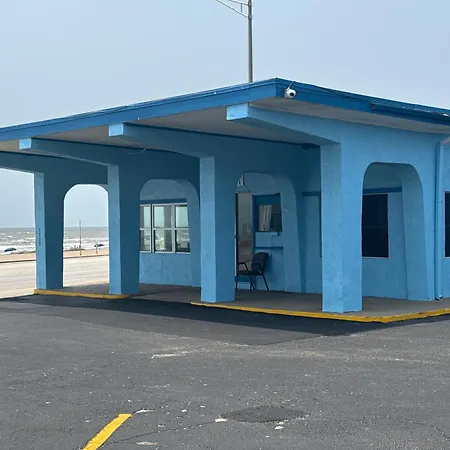 Econo Lodge Galveston Seawall-3