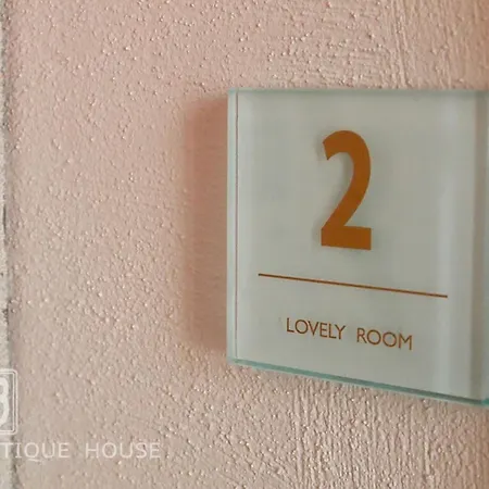 No13 Boutique House-3